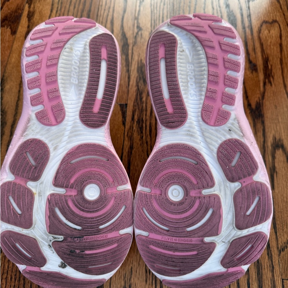 Brooks Women’s Glycerin 21. Size 8.5. Used. - Picture 7 of 7